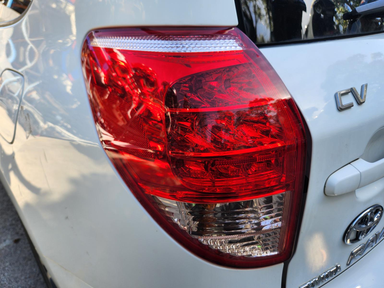 View Toyota Rav4 2006 4 Door Station Wagon