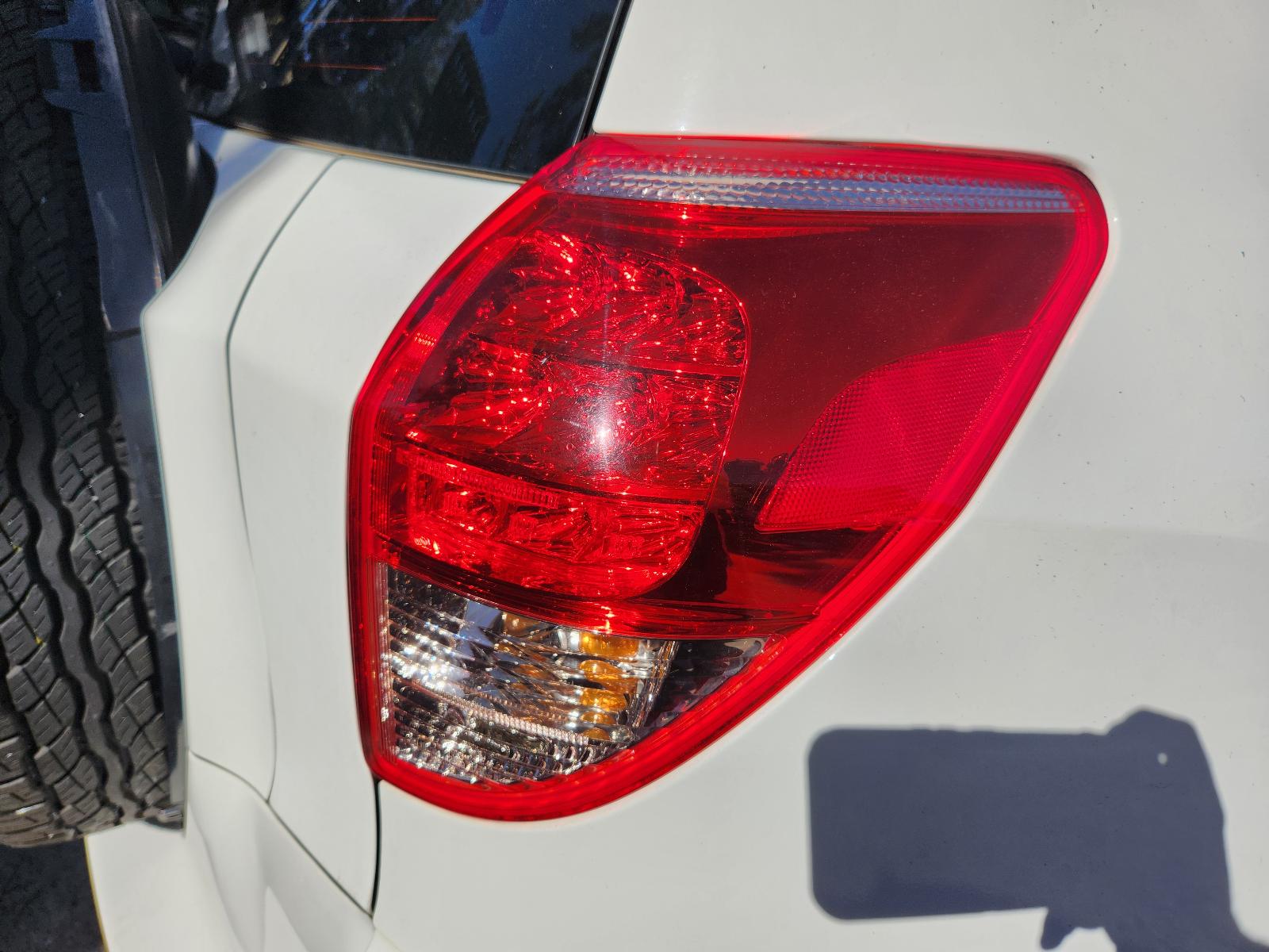 View Toyota Rav4 2006 4 Door Station Wagon