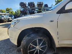 View Toyota Rav4 2006 4 Door Station Wagon