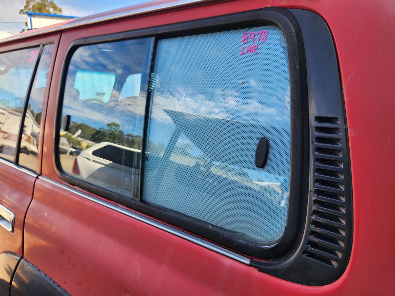 Toyota Landcruiser 1991 4 Door Station Wagon View Toyota Landcruiser 1991 4 Door Station Wagon