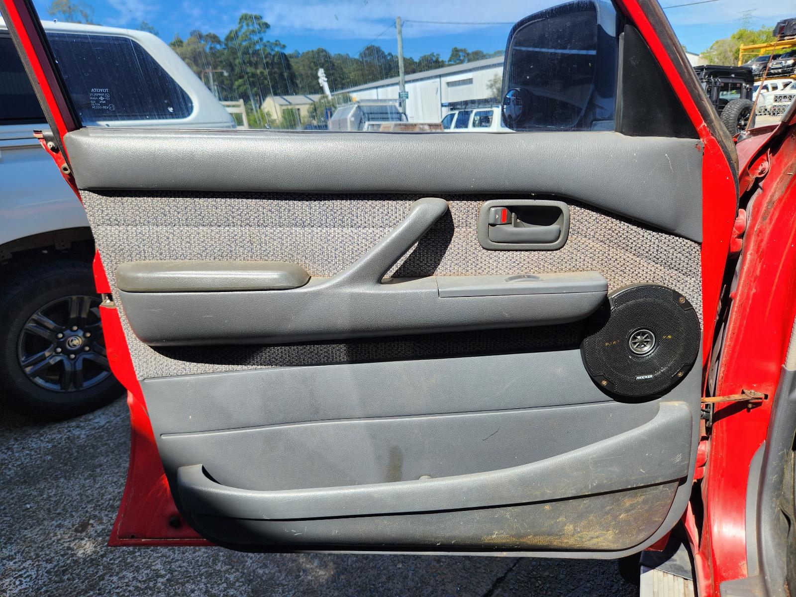 Toyota Landcruiser 1991 4 Door Station Wagon View Toyota Landcruiser 1991 4 Door Station Wagon