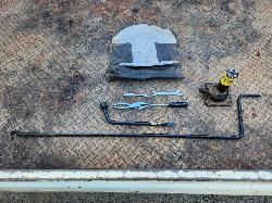 View Toyota Hilux 2001 2 Door Pickup