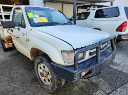View Toyota Hilux 2001 2 Door Pickup
