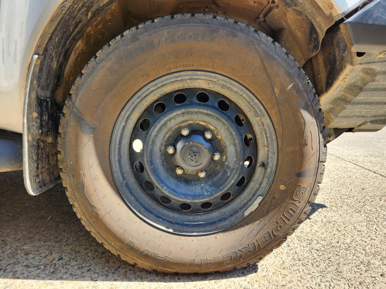 Toyota Hilux 2016 4 Door Utility View Toyota Hilux 2016 4 Door Utility