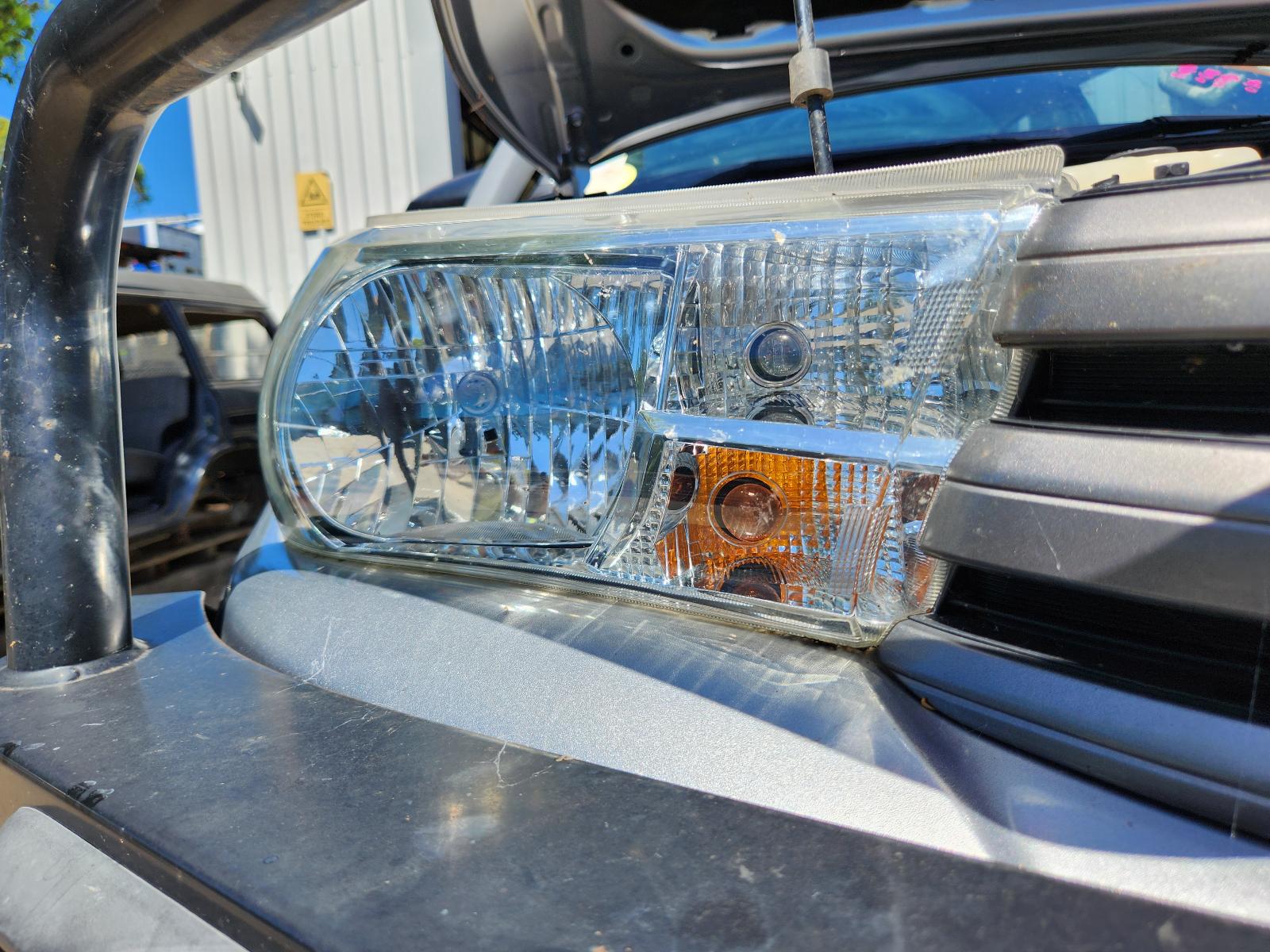 Toyota Hilux 2016 4 Door Utility View Toyota Hilux 2016 4 Door Utility