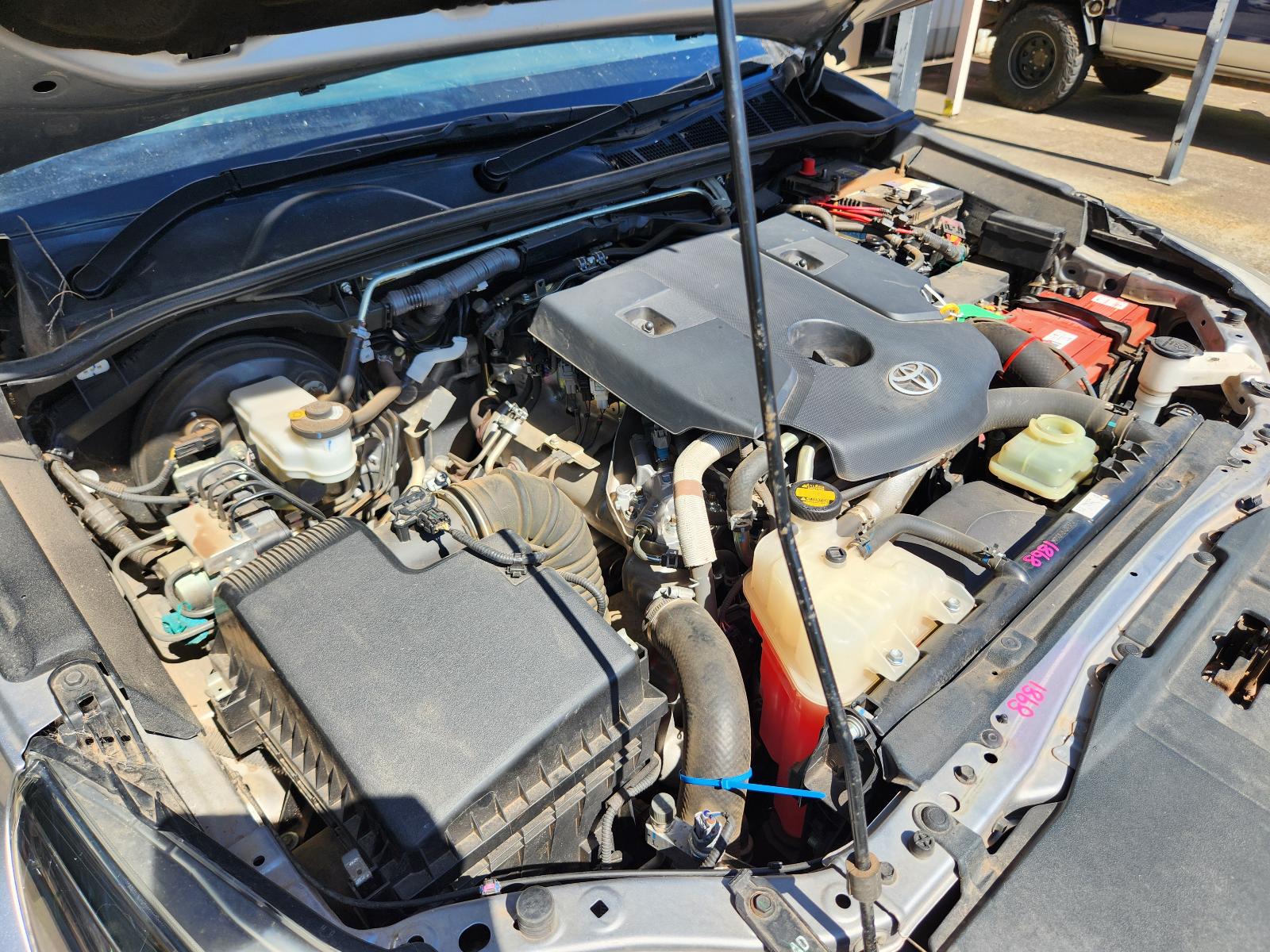 Toyota Hilux 2016 4 Door Utility View Toyota Hilux 2016 4 Door Utility