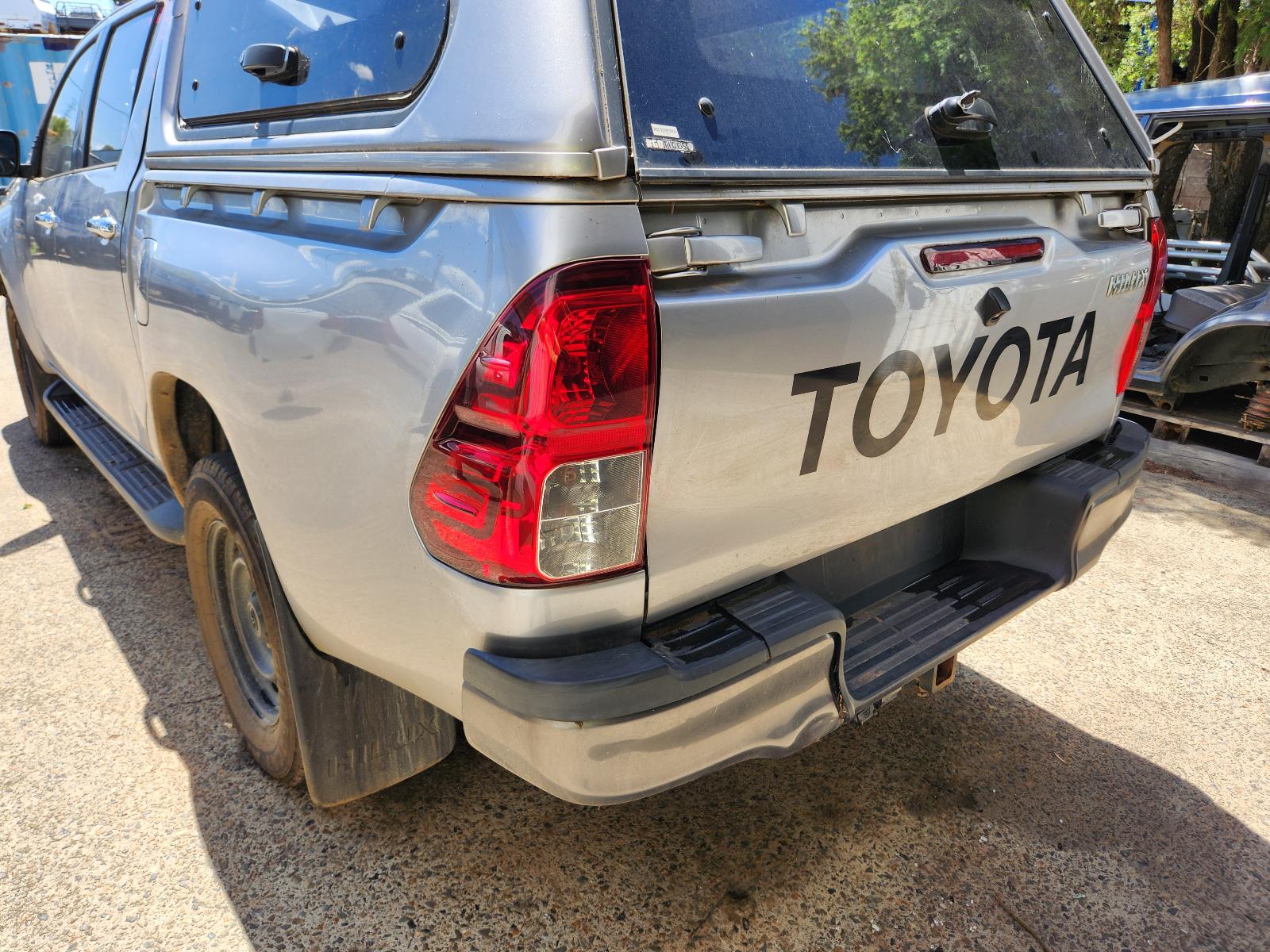 Toyota Hilux 2016 4 Door Utility View Toyota Hilux 2016 4 Door Utility