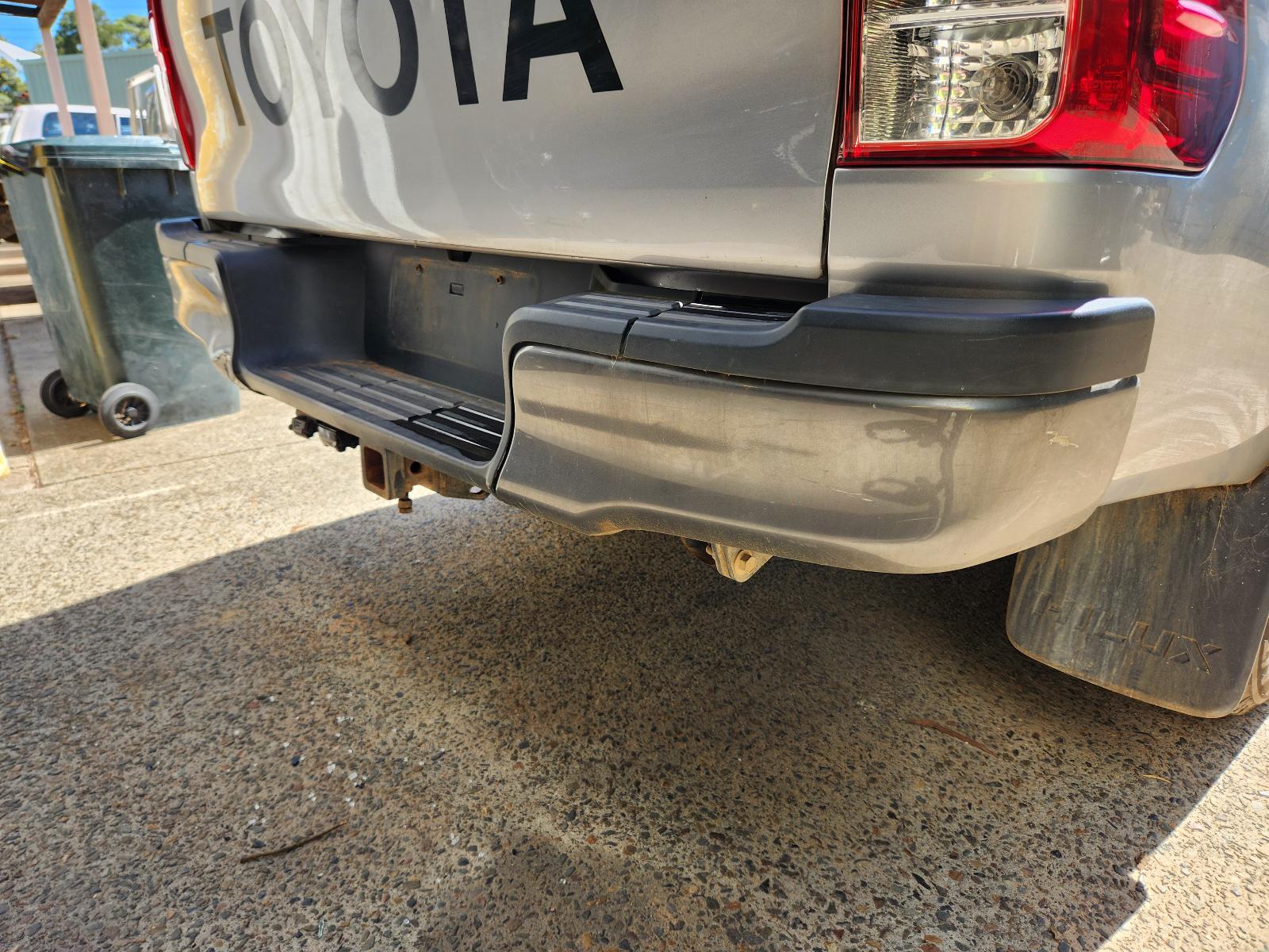 Toyota Hilux 2016 4 Door Utility View Toyota Hilux 2016 4 Door Utility