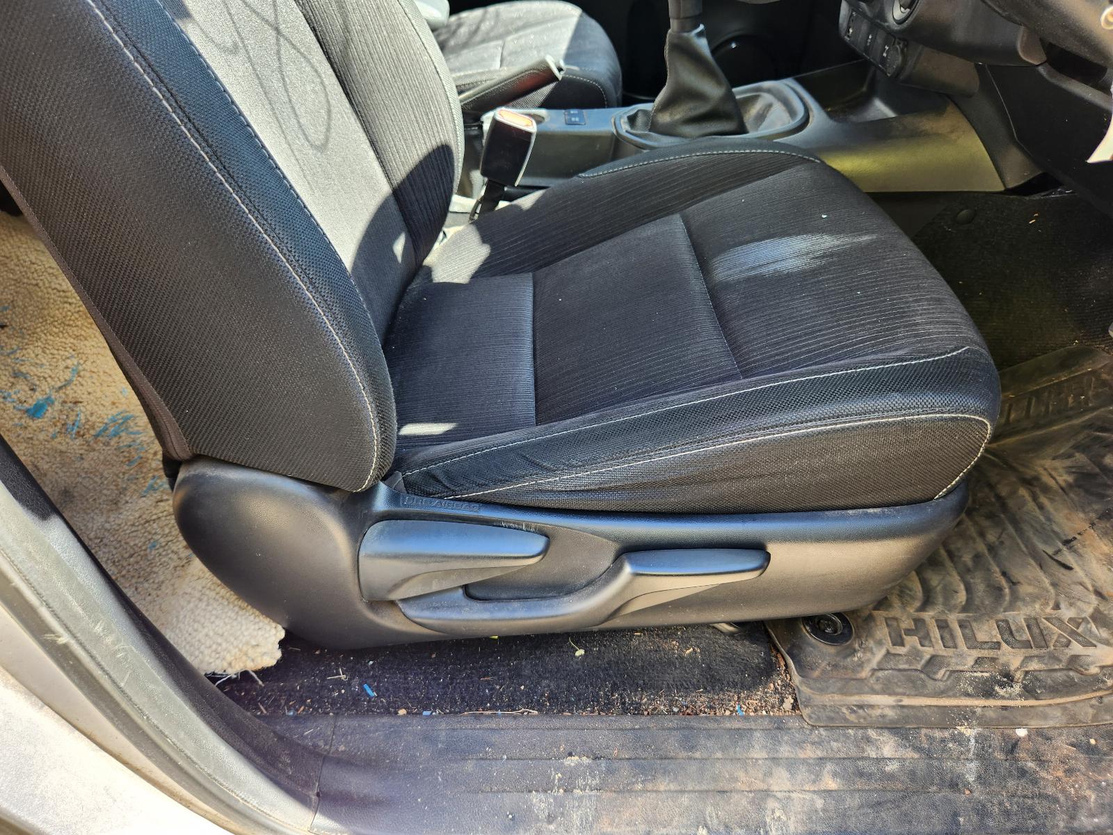 Toyota Hilux 2016 4 Door Utility View Toyota Hilux 2016 4 Door Utility