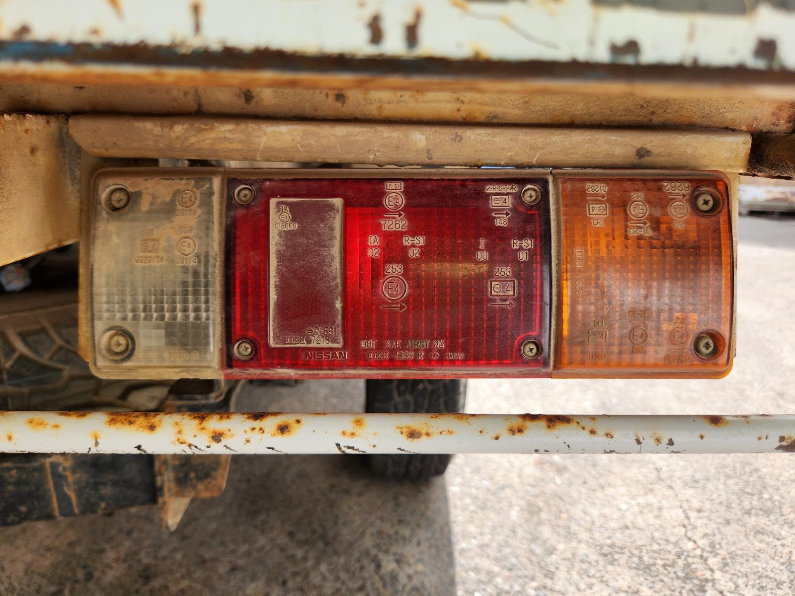 View Nissan Navara 2002 2 Door Pickup