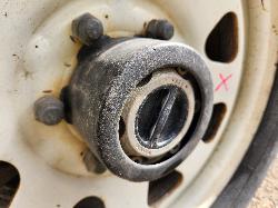 View Nissan Navara 2002 2 Door Pickup