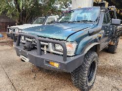 View Toyota Hilux 2000 2 Door Pickup