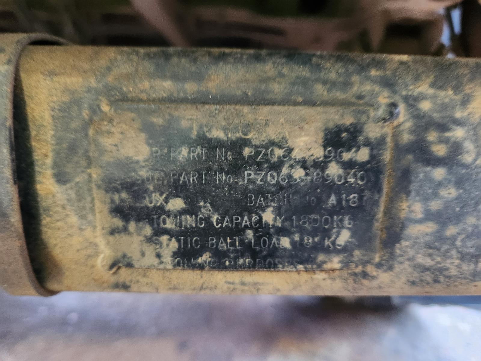 View Toyota Hilux 2000 2 Door Pickup