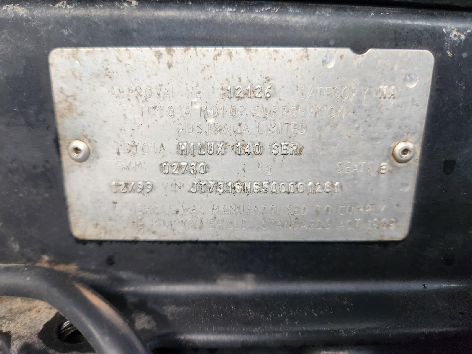 View Toyota Hilux 2000 2 Door Pickup