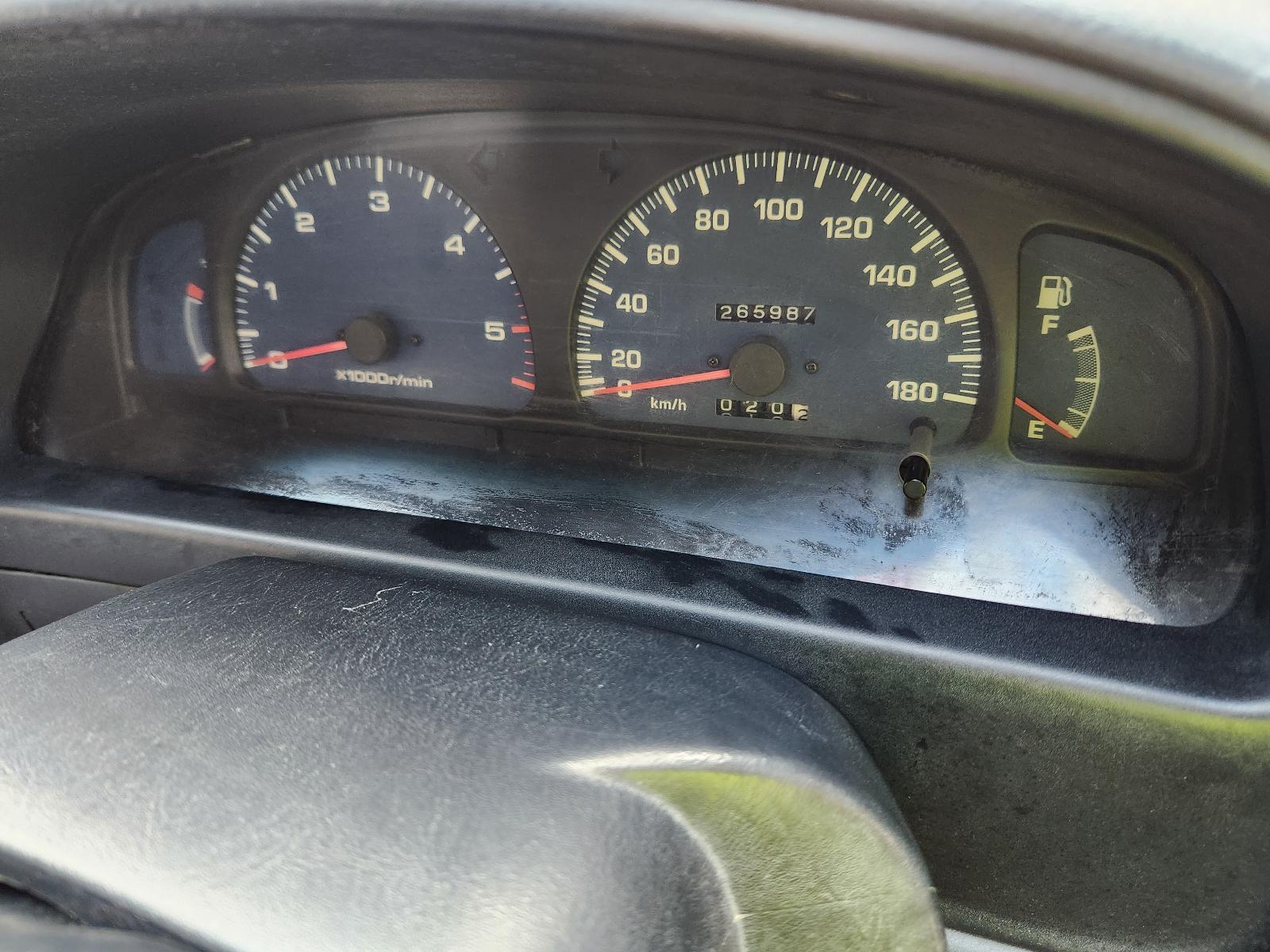 View Toyota Hilux 2000 2 Door Pickup