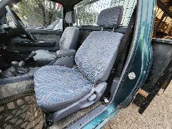 View Toyota Hilux 2000 2 Door Pickup