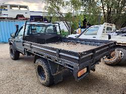 View Toyota Hilux 2000 2 Door Pickup