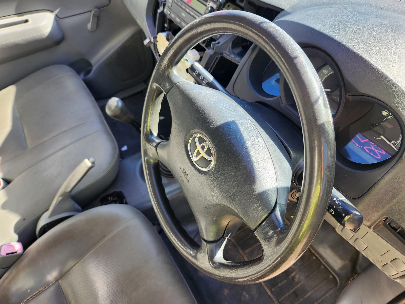 View Toyota Hilux 2008 2 Door Pickup