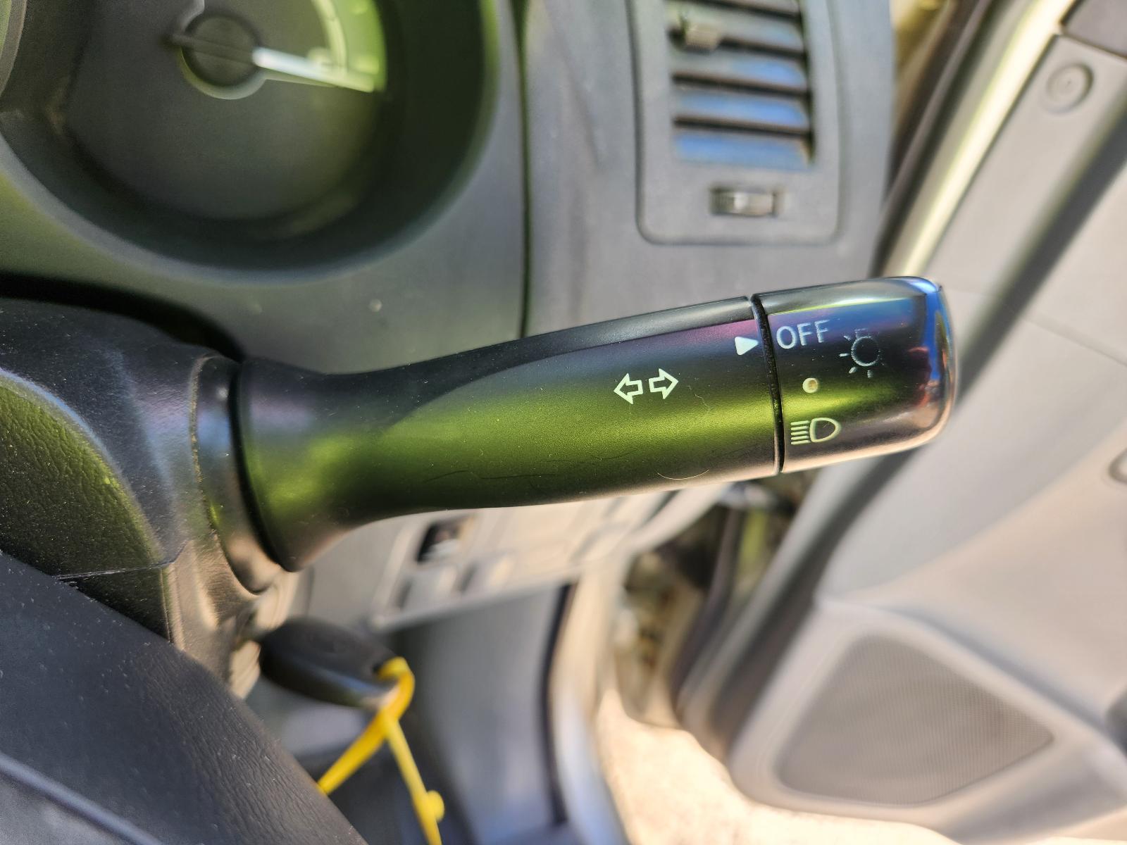 View Toyota Hilux 2008 2 Door Pickup