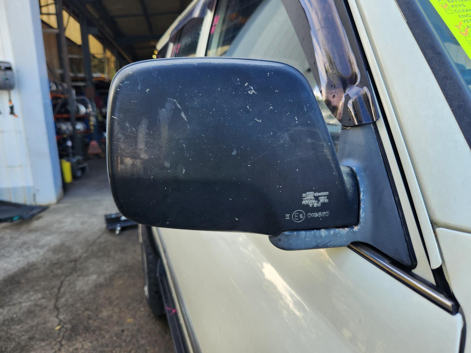 Toyota Landcruiser 1992 4 Door Station Wagon View Toyota Landcruiser 1992 4 Door Station Wagon