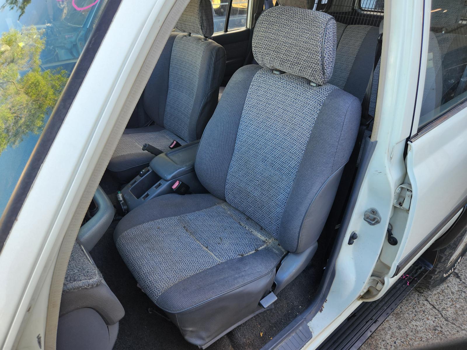 Toyota Landcruiser 1992 4 Door Station Wagon View Toyota Landcruiser 1992 4 Door Station Wagon