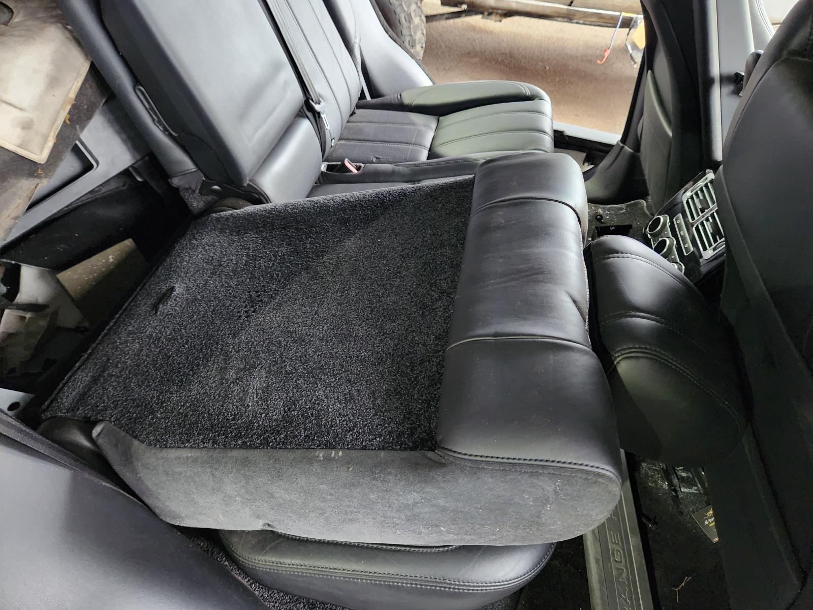 View Land Rover Rangerover 2016 4 Door Station Wagon