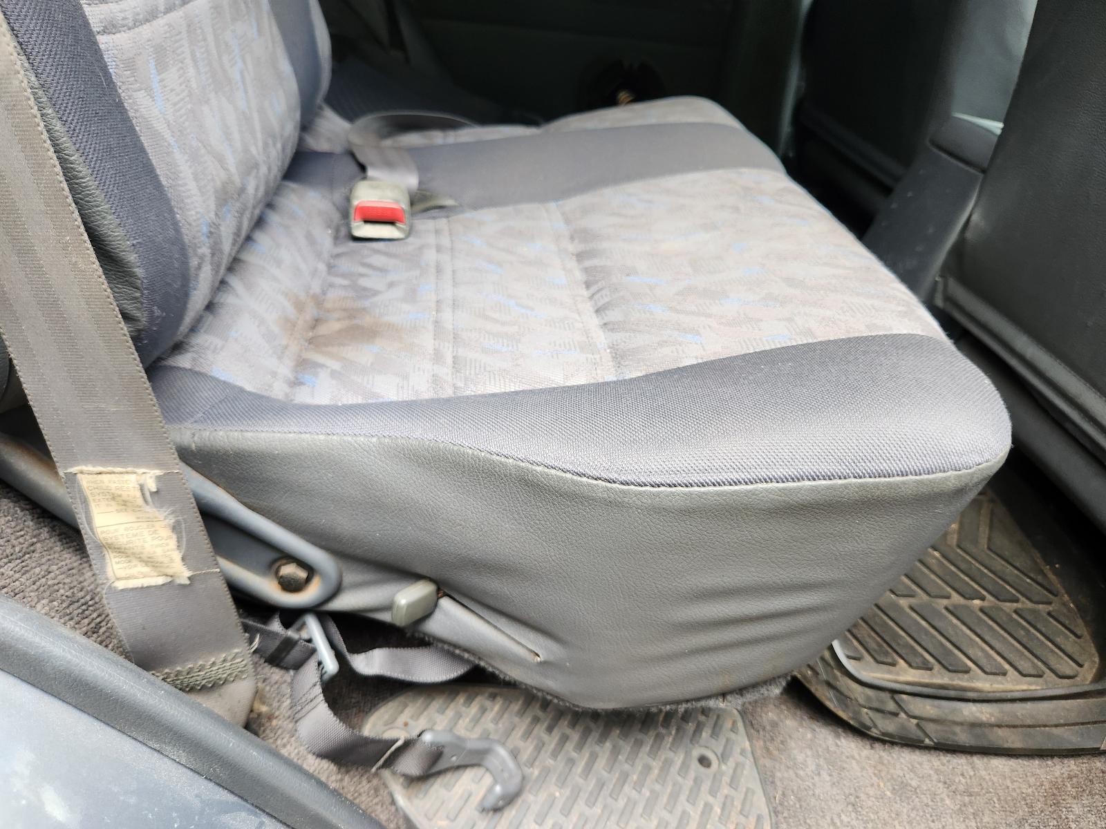 View Toyota Landcruiser 1995 4 Door Station Wagon