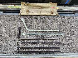 View Toyota Landcruiser 1995 4 Door Station Wagon