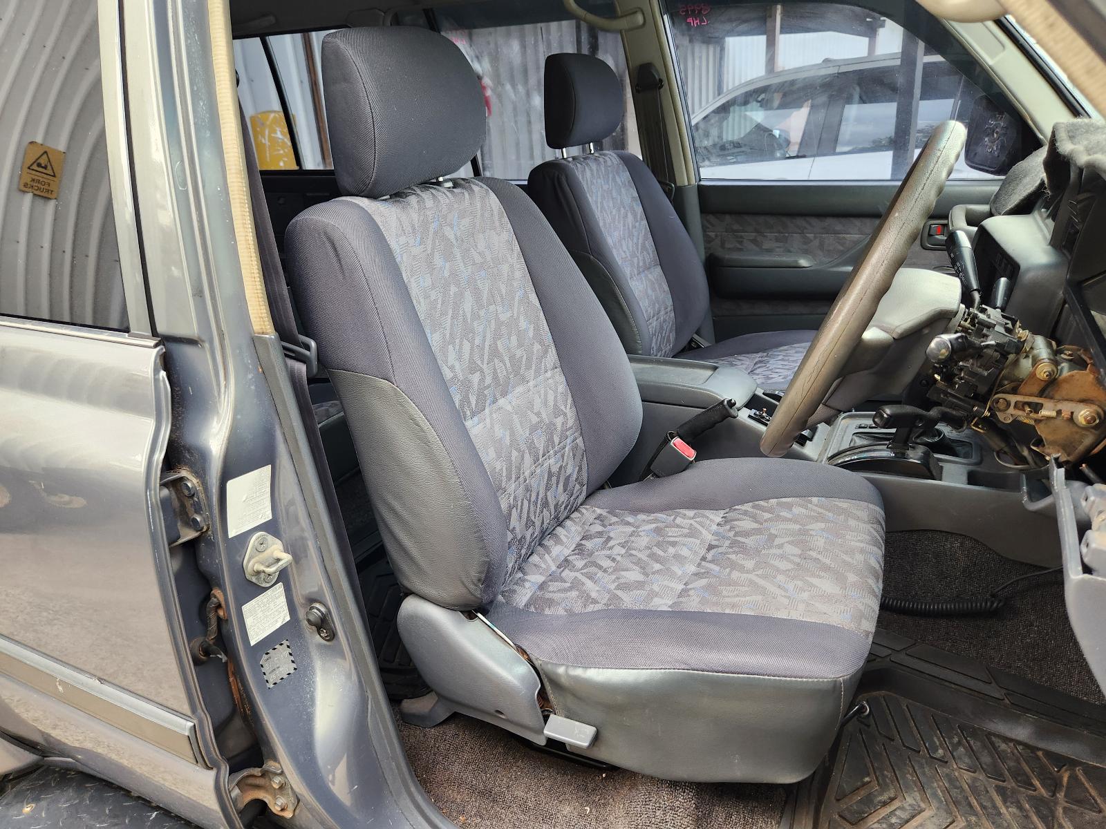 View Toyota Landcruiser 1995 4 Door Station Wagon