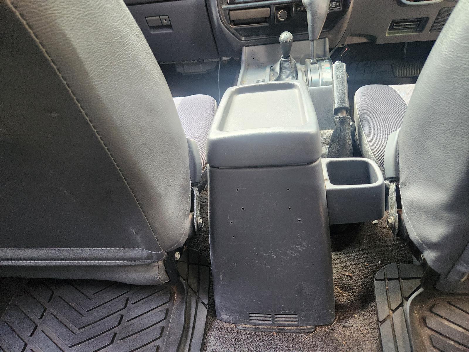 View Toyota Landcruiser 1995 4 Door Station Wagon