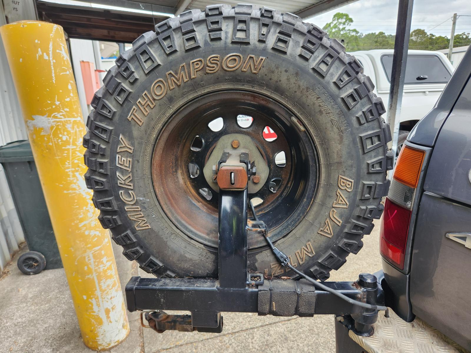 View Toyota Landcruiser 1995 4 Door Station Wagon