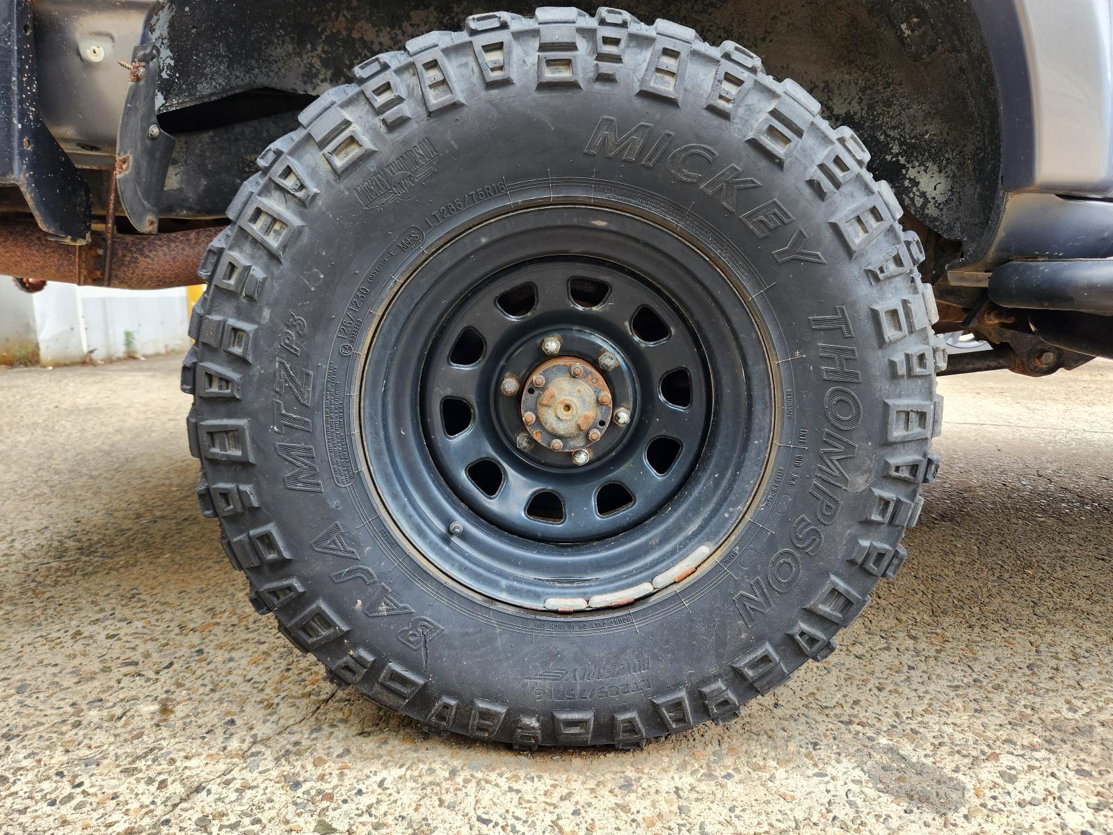 View Toyota Landcruiser 1995 4 Door Station Wagon