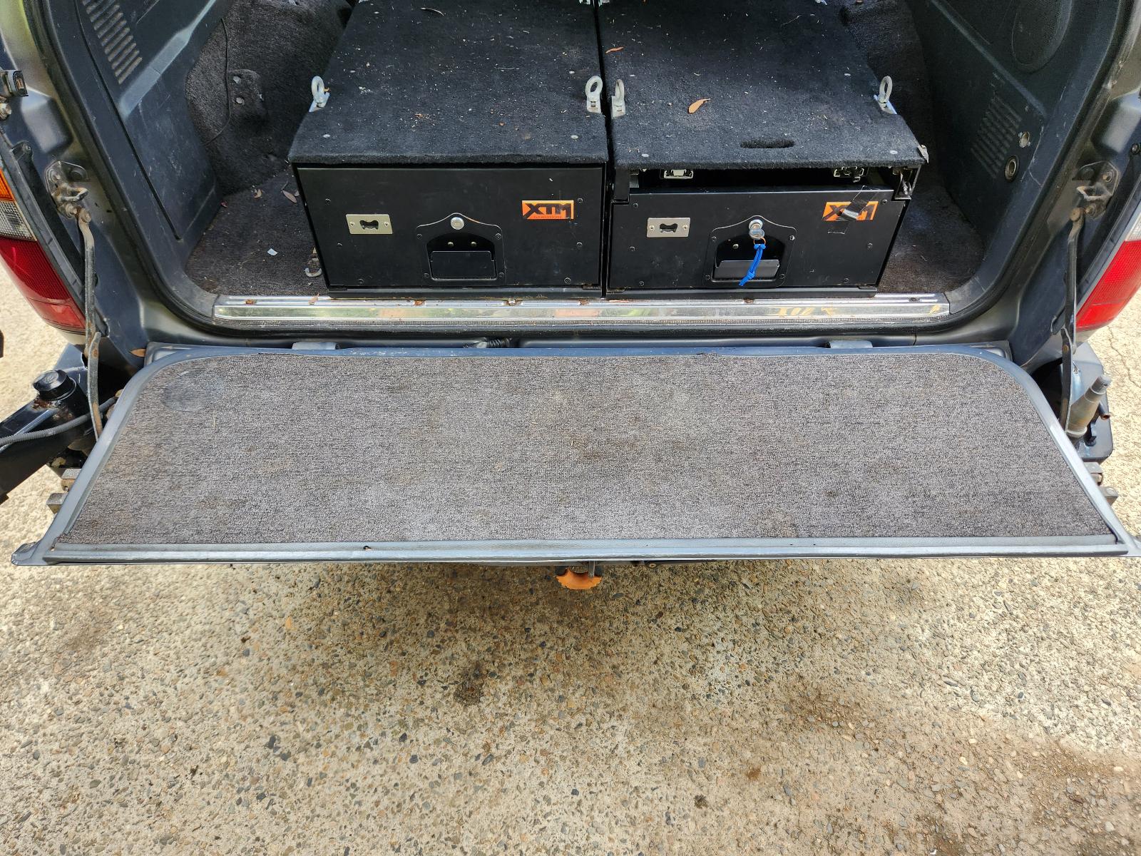 View Toyota Landcruiser 1995 4 Door Station Wagon