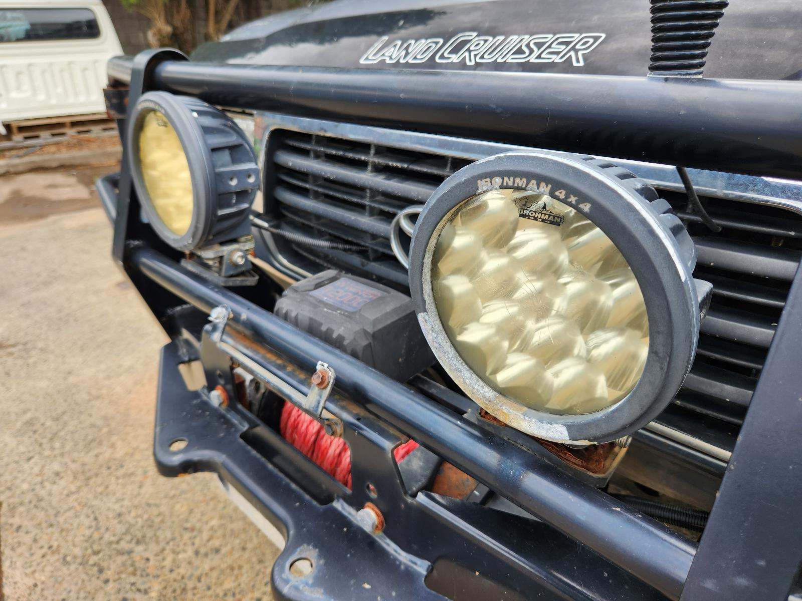 View Toyota Landcruiser 1995 4 Door Station Wagon