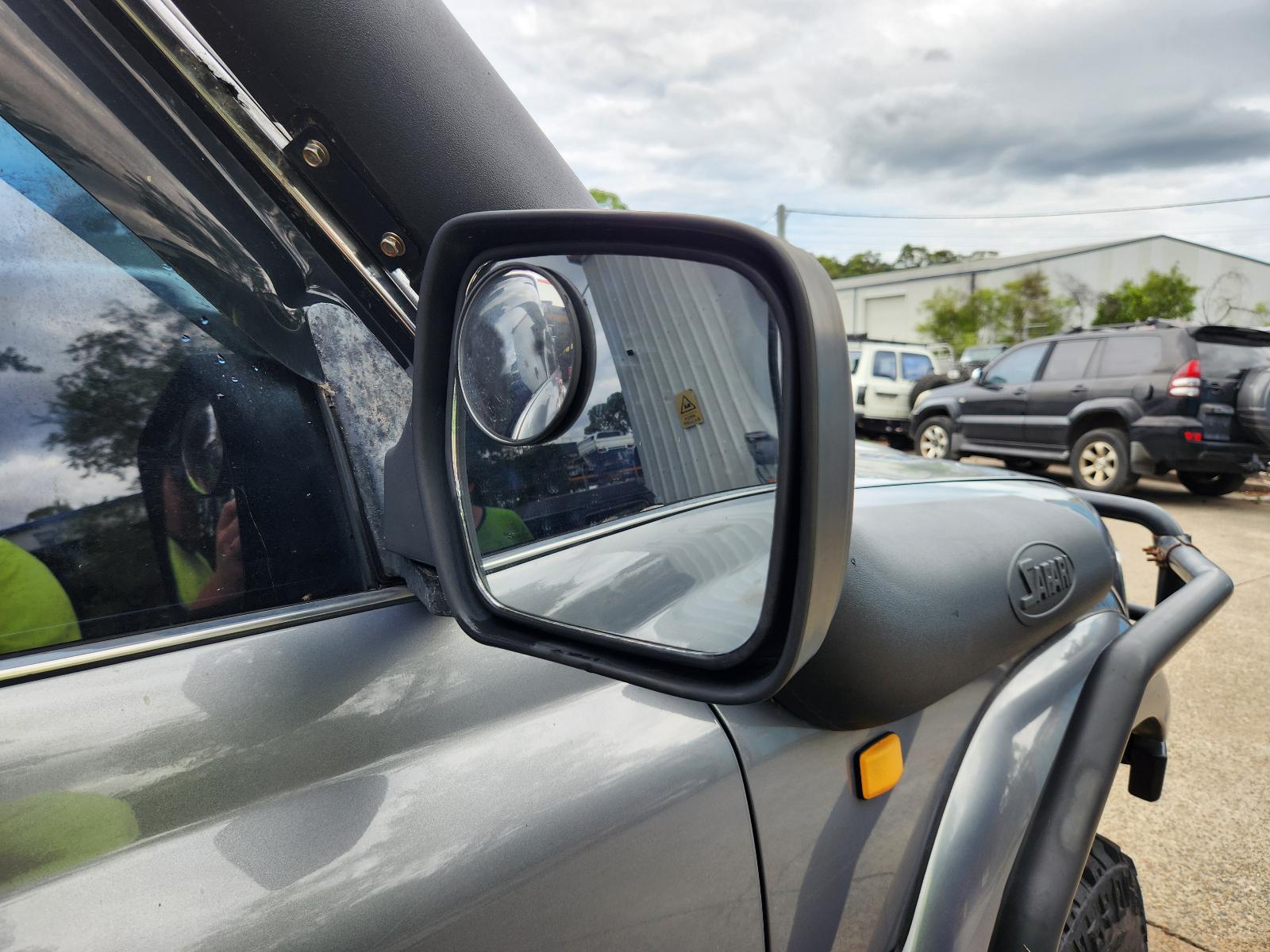 View Toyota Landcruiser 1995 4 Door Station Wagon