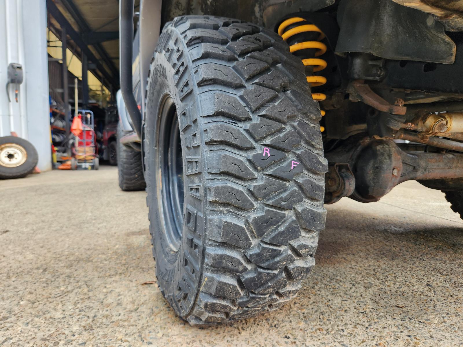 View Toyota Landcruiser 1995 4 Door Station Wagon