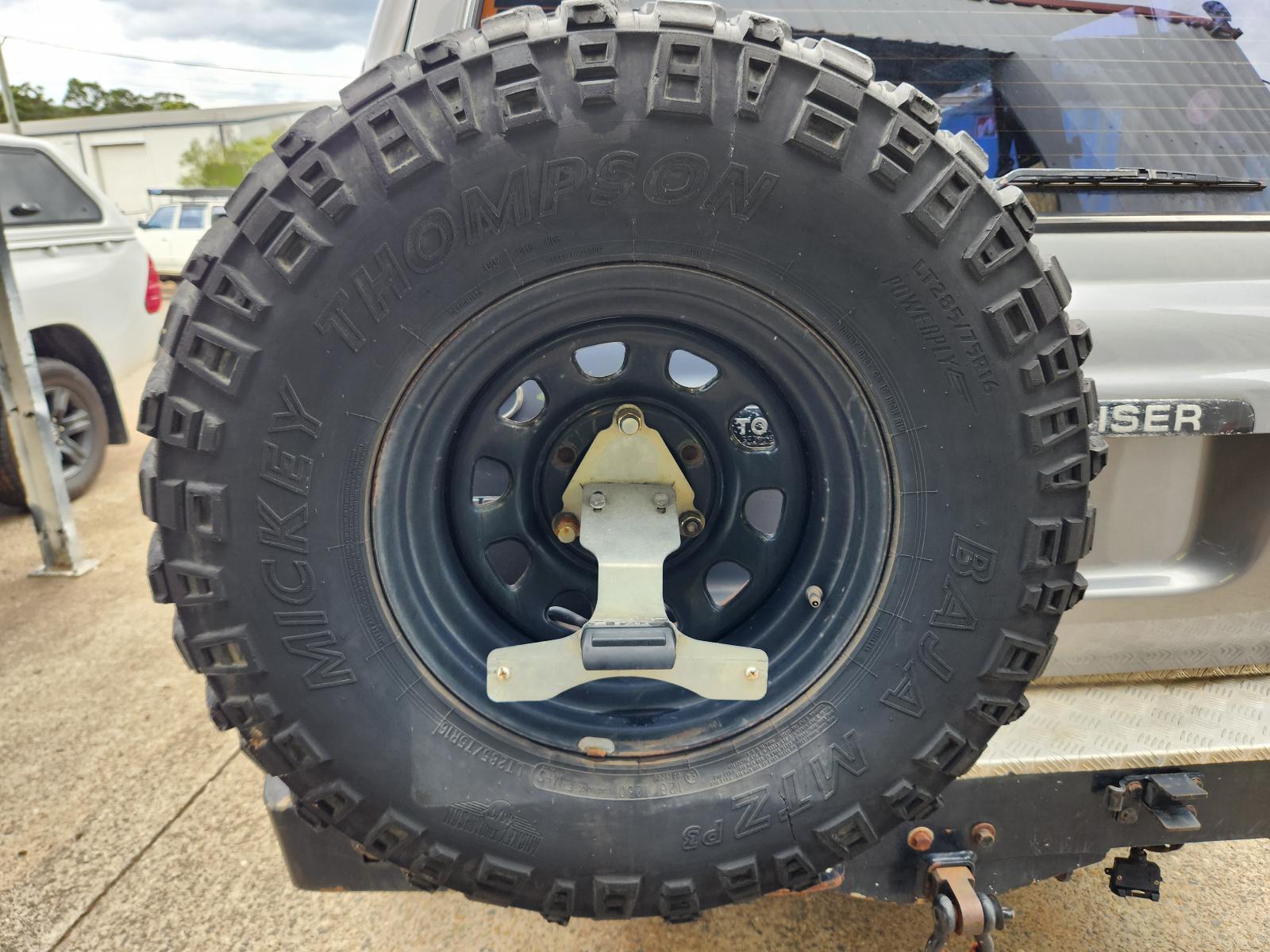 View Toyota Landcruiser 1995 4 Door Station Wagon