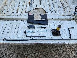 View Toyota Hilux 2004 4 Door Utility