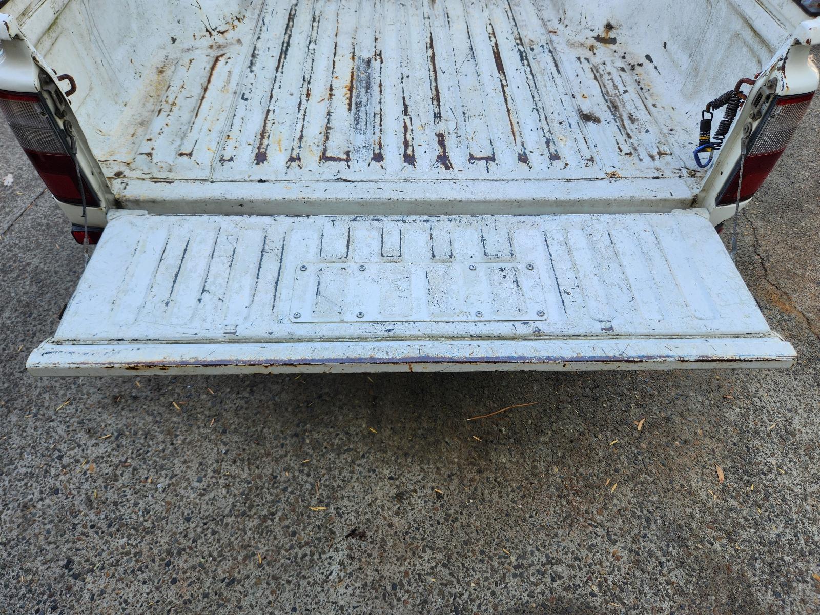 Toyota Hilux 2004 4 Door Utility View Toyota Hilux 2004 4 Door Utility