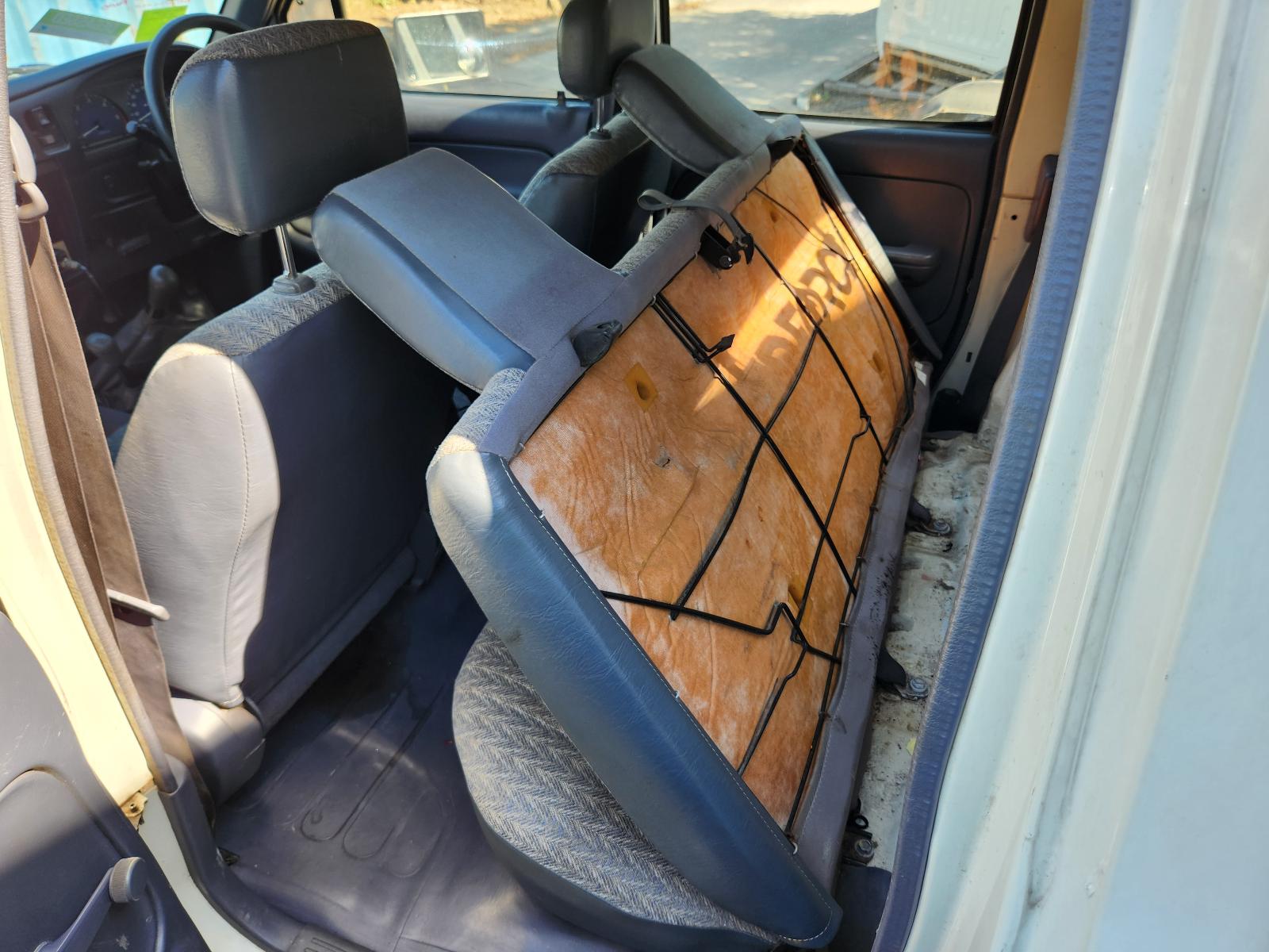 Toyota Hilux 2004 4 Door Utility View Toyota Hilux 2004 4 Door Utility