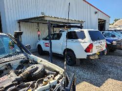 View Toyota Hilux 2004 4 Door Utility