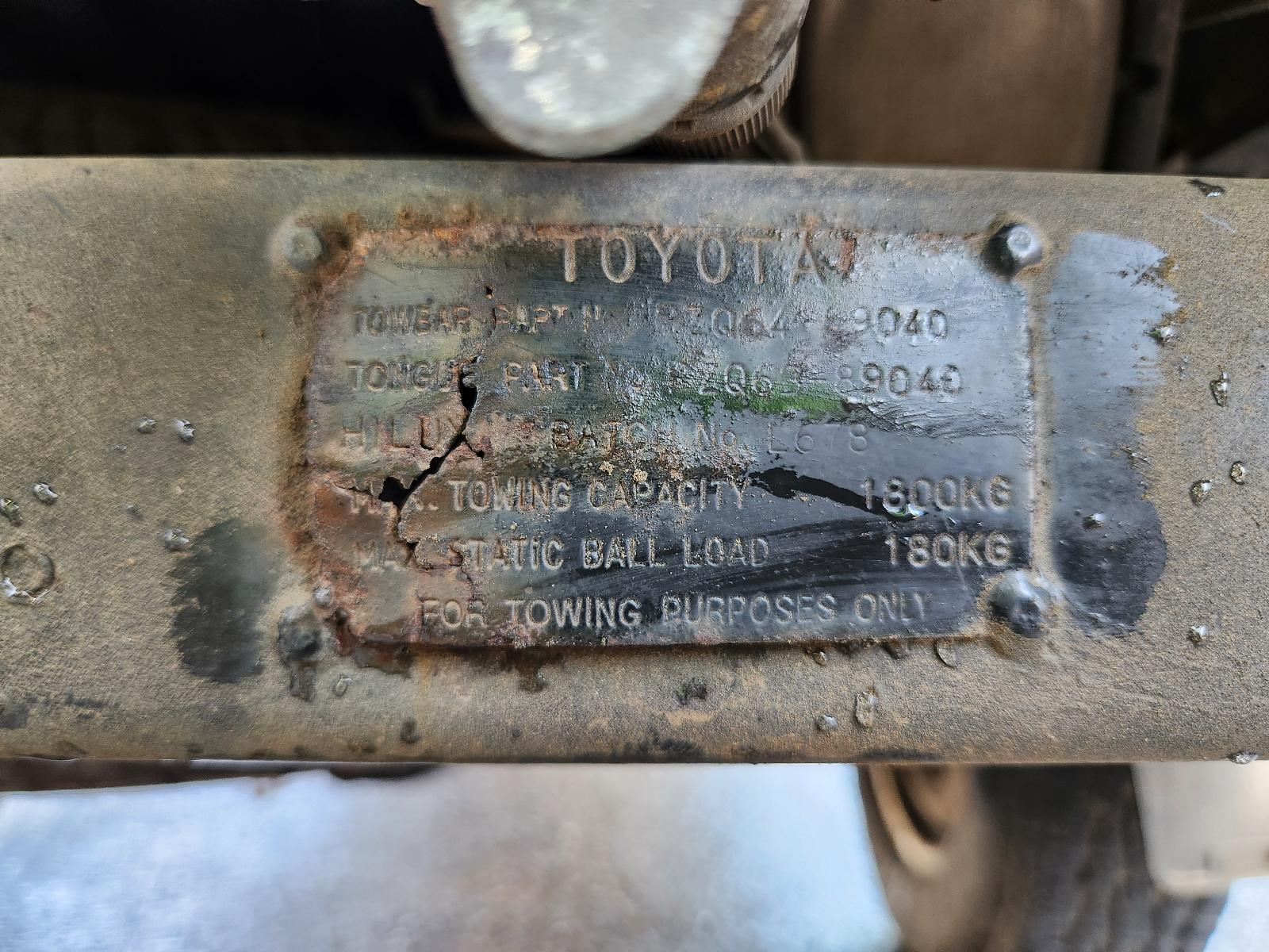 Toyota Hilux 2004 4 Door Utility View Toyota Hilux 2004 4 Door Utility