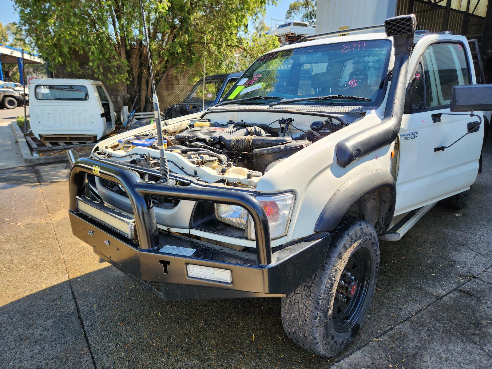 Toyota Hilux 2004 4 Door Utility View Toyota Hilux 2004 4 Door Utility