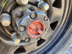 View Toyota Hilux 2004 4 Door Utility