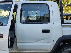View Toyota Hilux 2004 4 Door Utility