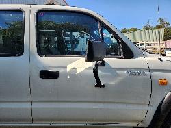View Toyota Hilux 2004 4 Door Utility