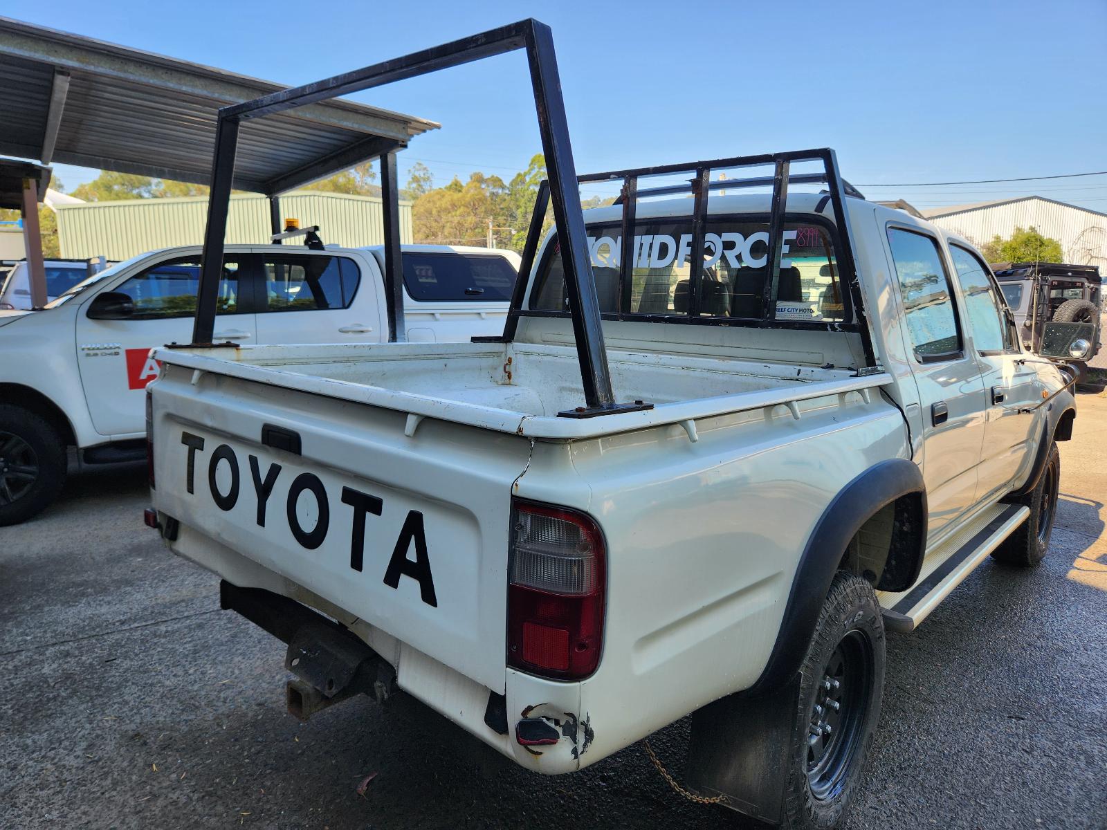 Toyota Hilux 2004 4 Door Utility View Toyota Hilux 2004 4 Door Utility