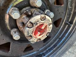 View Toyota Hilux 2004 4 Door Utility