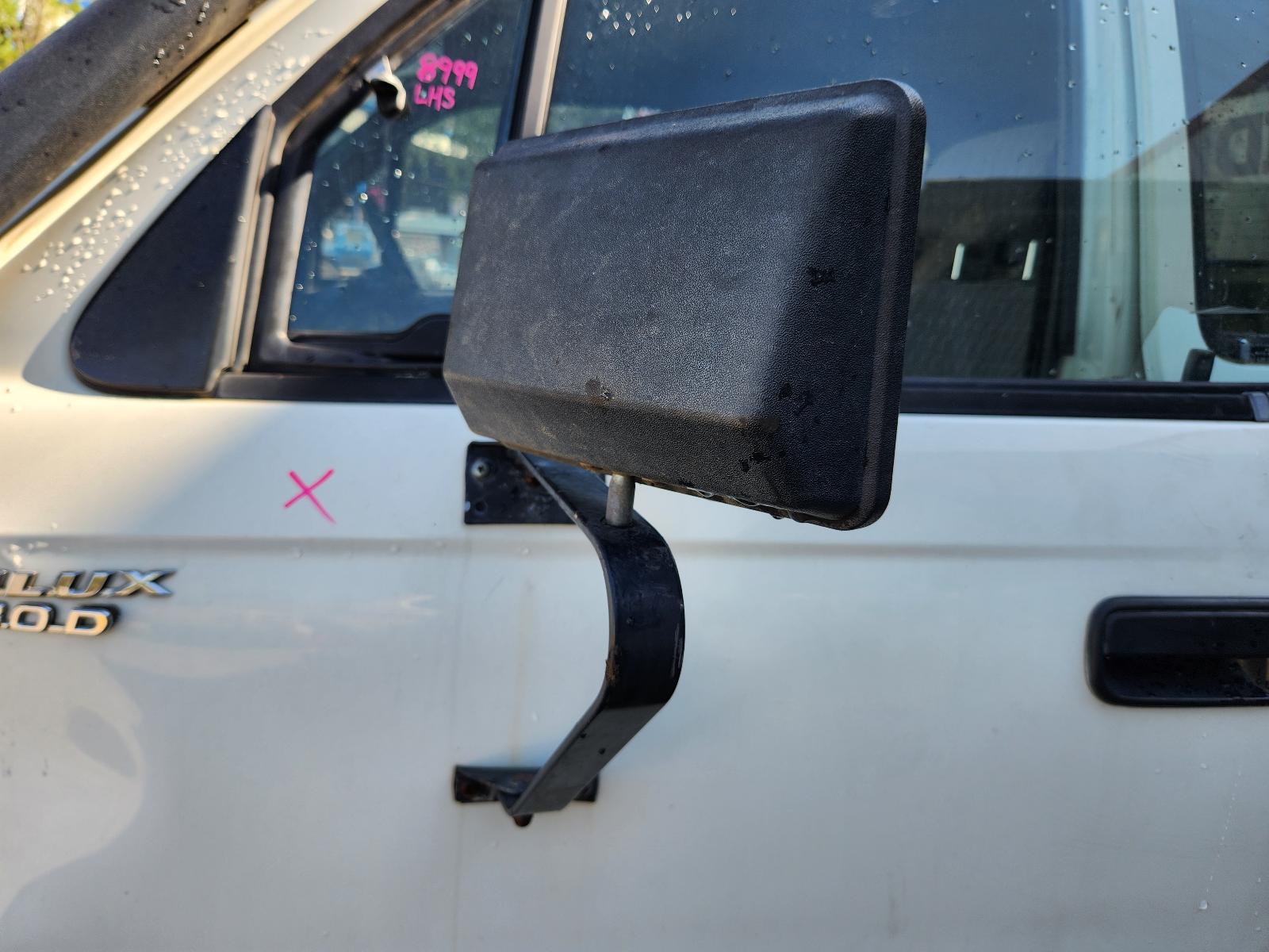 Toyota Hilux 2004 4 Door Utility View Toyota Hilux 2004 4 Door Utility