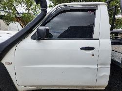 View Nissan Patrol 2000 2 Door Pickup